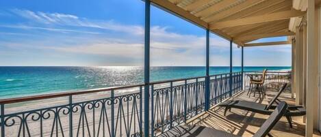 Maison, 5 chambres, vue sur l’océan, en face de la plage | Balcon