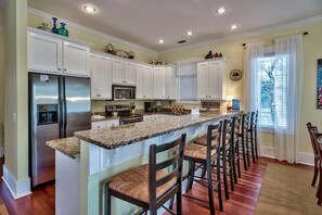 House, 5 Bedrooms, Sea Facing | Private kitchen | Fridge, microwave, coffee/tea maker - Capital Gains 5 Bedroom Holiday Home by Five Star Properties (Santa Rosa Beach)