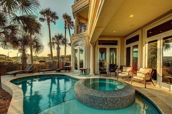 House, 6 Bedrooms, Ocean View, Beachfront | Outdoor pool