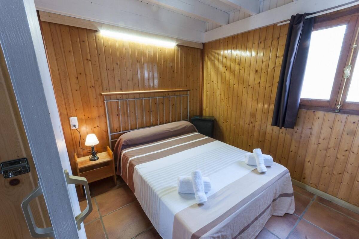 Family House, 4 Bedrooms, Pool Access, Sea View | 1 bedroom, individually decorated, free WiFi
