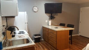 Private kitchen - Tower Extended Stay Suites (Marshall)