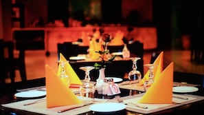 Breakfast, lunch, dinner served; Moroccan cuisine, pool views