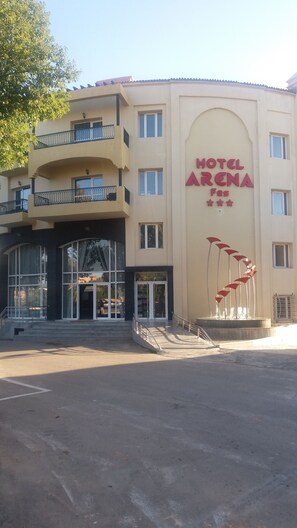 Front of property - Hotel Arena Fes (Fes)