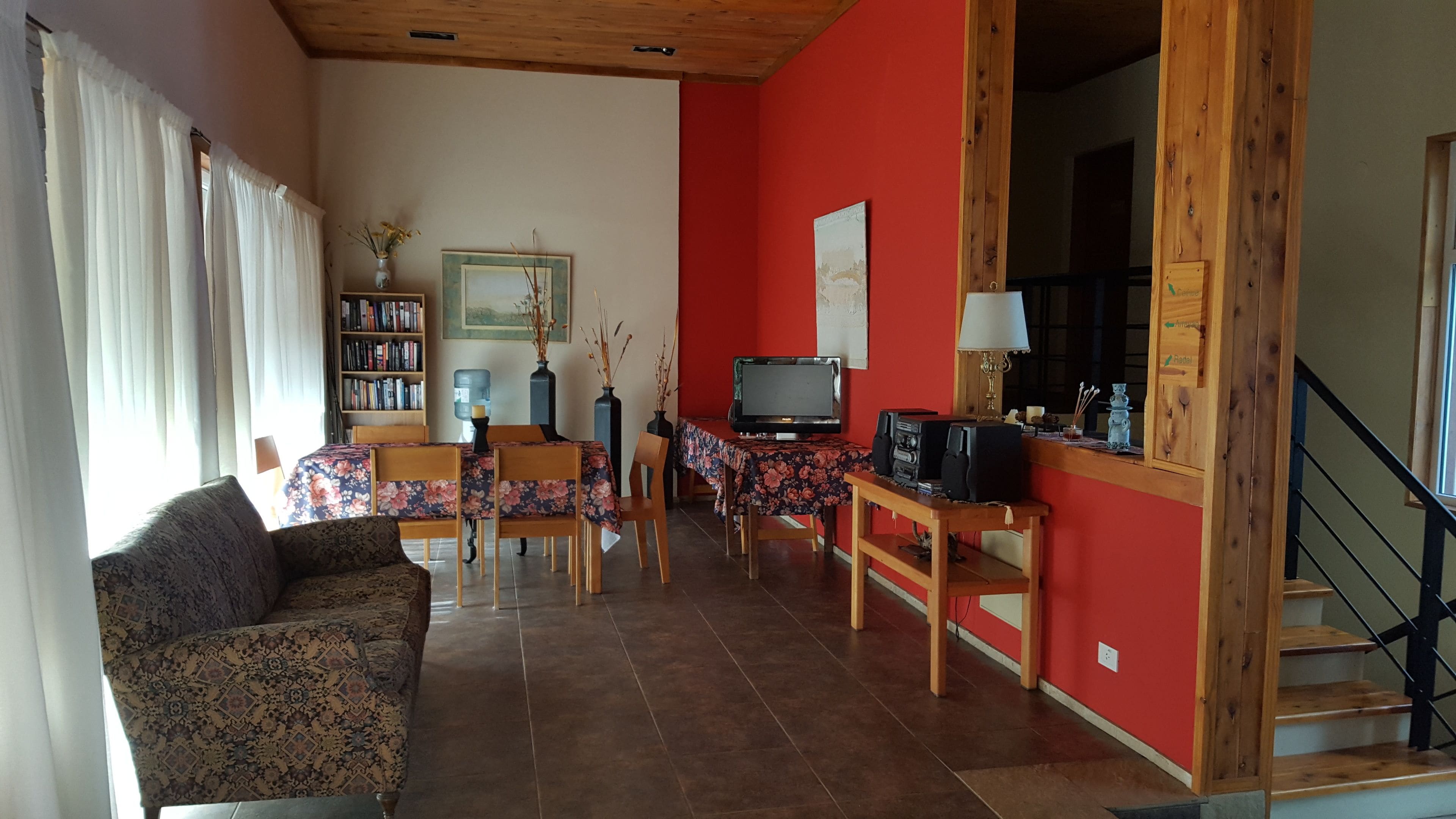 Photo - Refugio del Lago