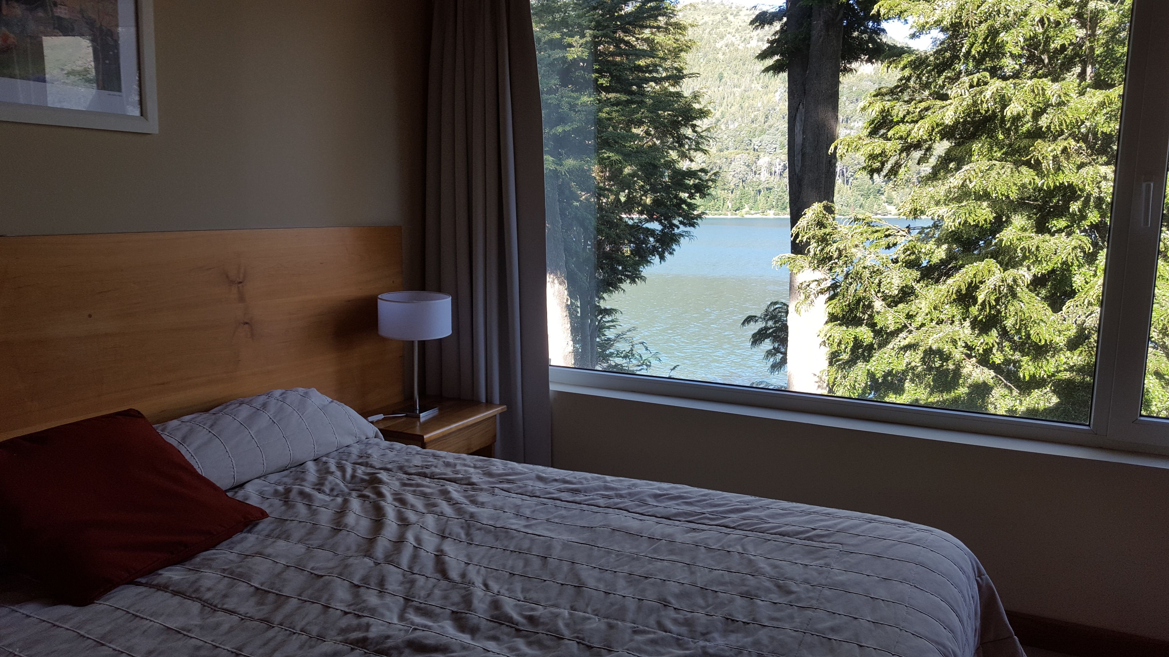 Photo - Refugio del Lago