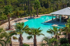 Talo, 5 makuuhuonetta, meren rannalla | Ulkouima-allas