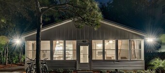 GOOD THYMES 3 Bedroom Holiday Home by Five Star Properties