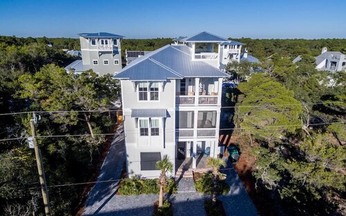 Big Sandy 8 Bedroom Holiday Home by Five Star Properties