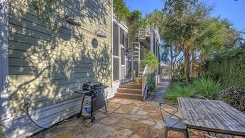 House, 3 Bedrooms, Ocean View, Sea Facing | Terrace/patio