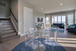 Casa, 6 habitaciones, vista al océano, frente al mar | Servicio a la habitación