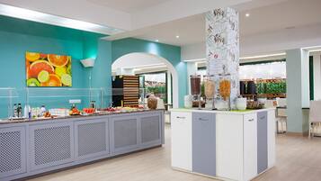 Se sirven desayunos, almuerzos y cenas