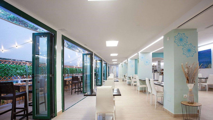 Hotel Los Rosales