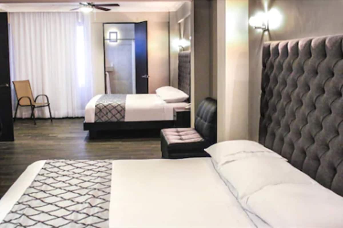 Executive Room, 2 Double Beds | In-room safe, blackout drapes, rollaway beds (free), WiFi (free)