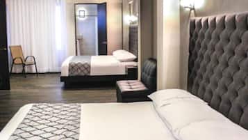 Executive Room, 2 Double Beds | In-room safe, blackout drapes, free rollaway beds, free WiFi