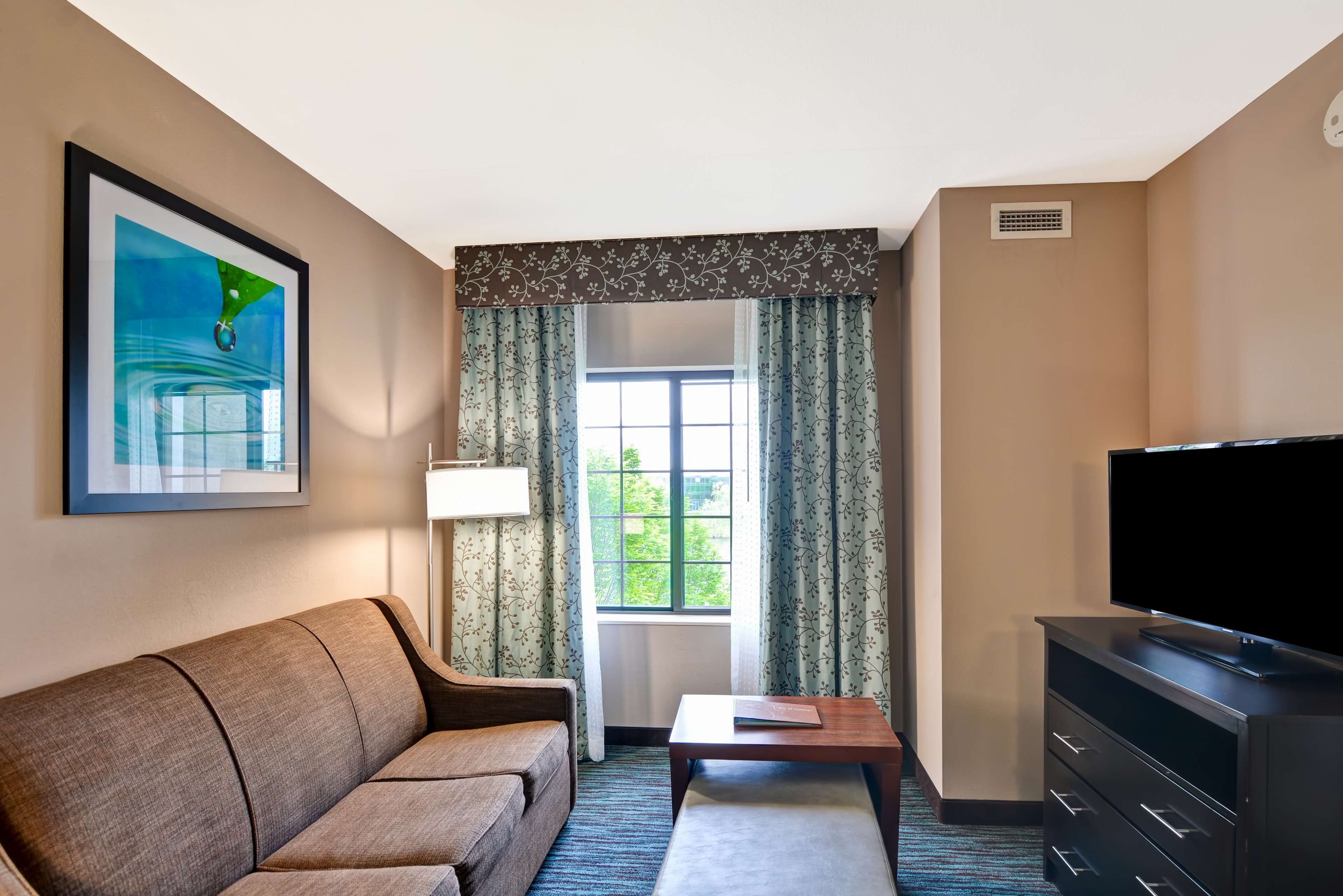 Photo - Homewood Suites by Hilton Aurora Naperville