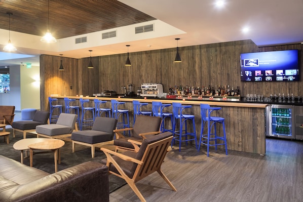 Sports bar