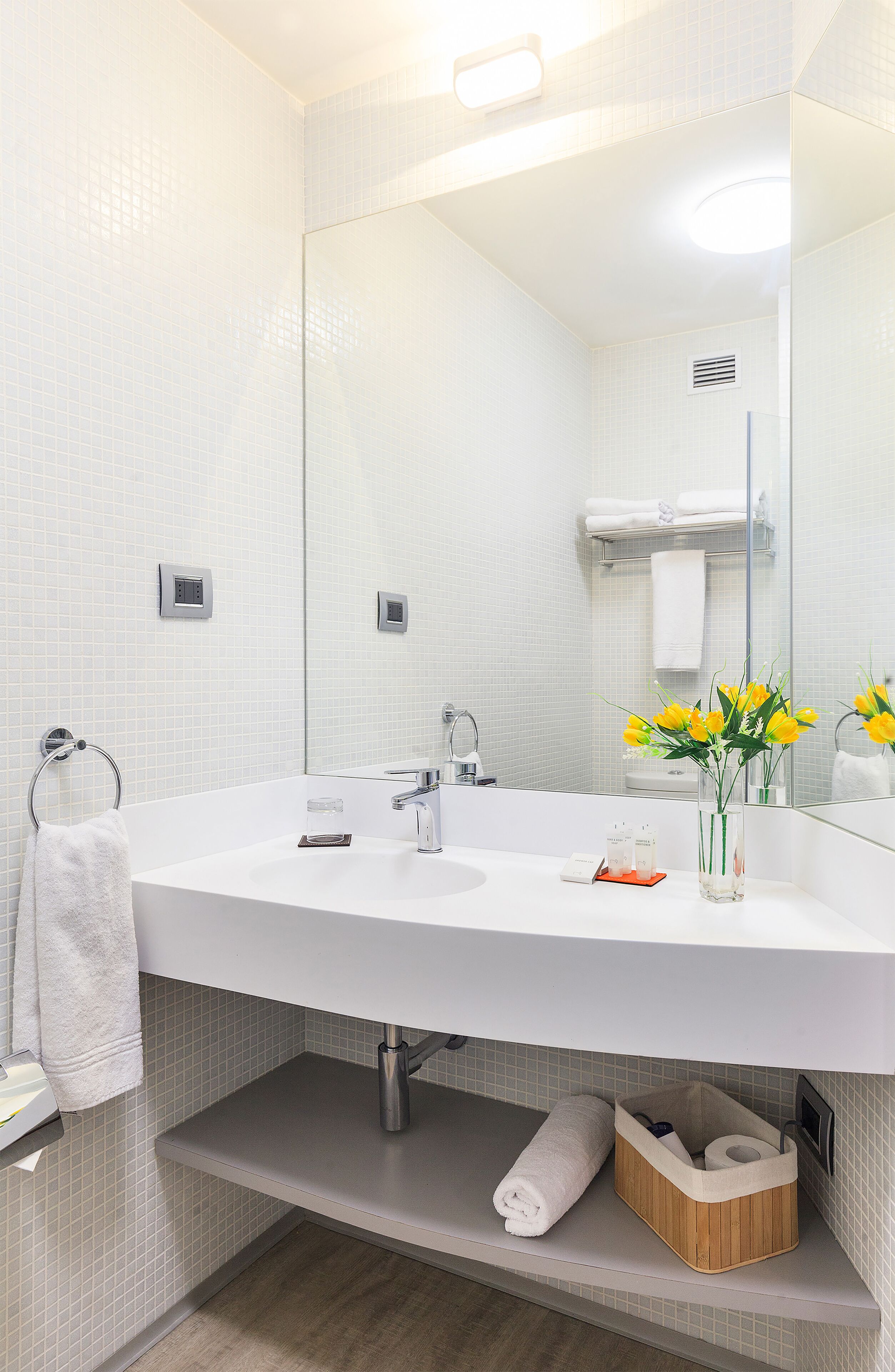 shower, rainfall showerhead, towels