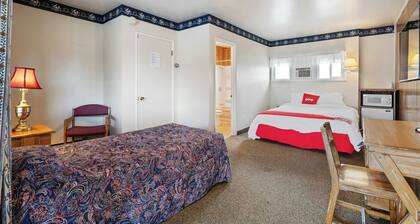 SILVER SPUR MOTEL