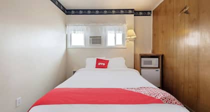 SILVER SPUR MOTEL