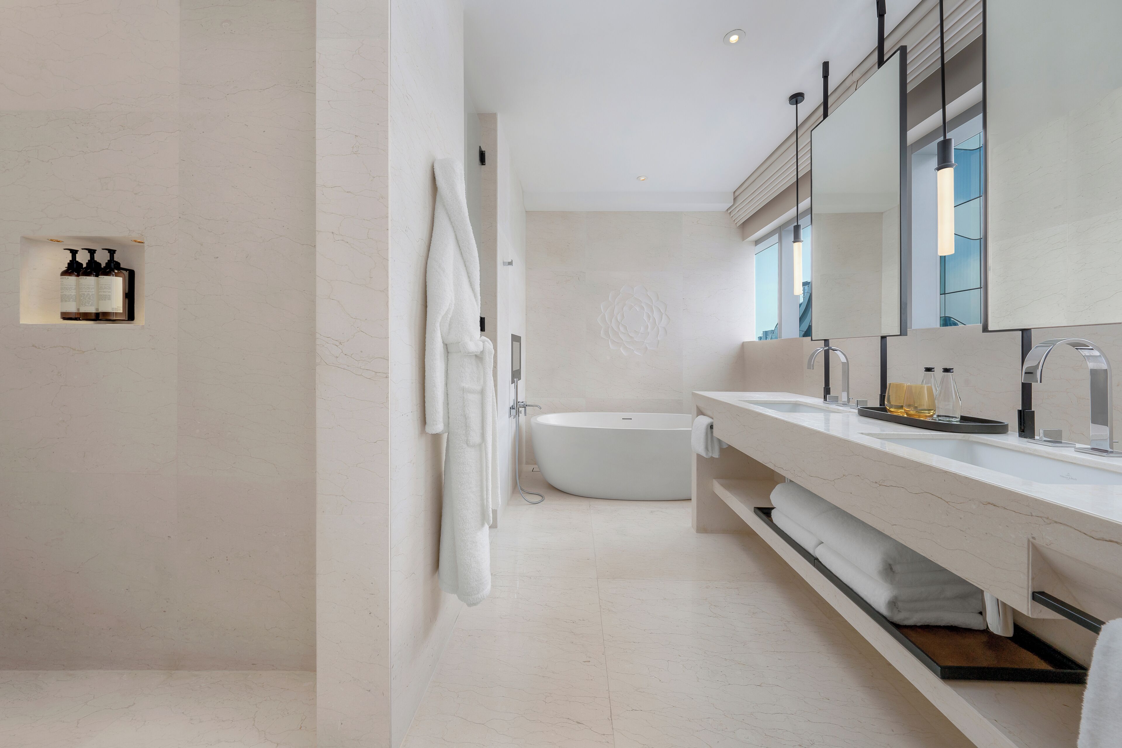 Suite (Diplomatic) | Bathroom | Separate tub and shower, deep soaking tub, rainfall showerhead