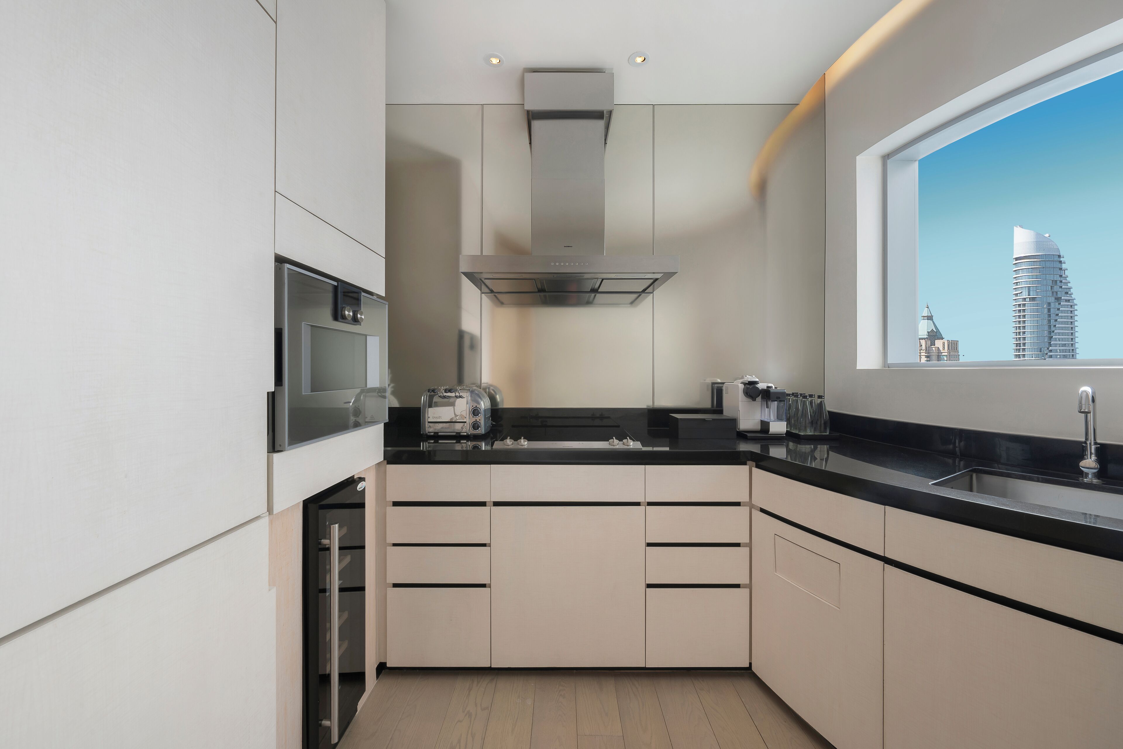 ambassador suite | private kitchen | espresso maker, coffee/tea maker, electric kettle