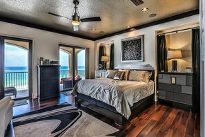 House, 4 Bedrooms, Ocean View, Beachfront