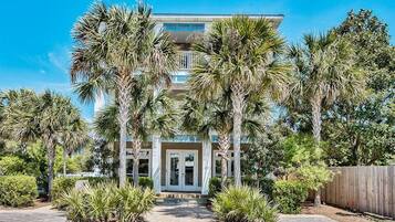 独立别墅, 6 间卧室, 临海 | 住宿正面