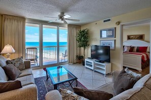 Living area - PELICAN BEACH 1216 2 Bedroom Holiday Home by Five Star Properties (Destin)