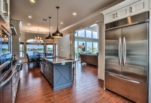 House, 6 Bedrooms, Ocean View, Sea Facing | Private kitchen | Fridge, microwave, coffee/tea maker - Sea E O 11 Bedroom Holiday Home by Five Star Properties (Destin)