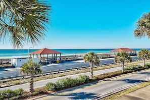 House, 6 Bedrooms, Ocean View, Sea Facing | View from property