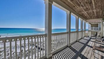 House, 6 Bedrooms, Ocean View, Beachfront | Porch
