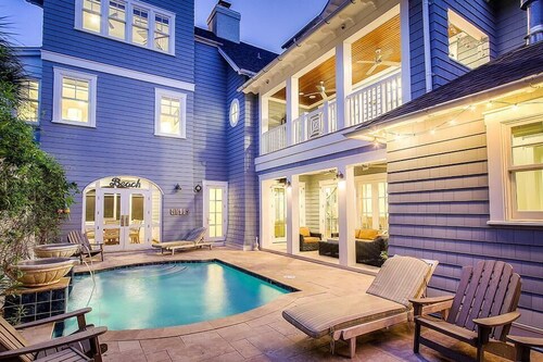 Seaglass 5 Bedroom Holiday Home by Five Star Properties