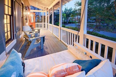 Serendipity 3 Bedroom Holiday Home by Five Star Properties