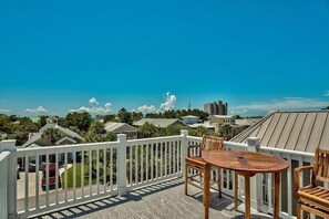 House, 3 Bedrooms, Ocean View, Sea Facing | Porch