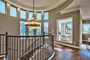 House, 4 Bedrooms, Ocean View, Sea Facing | Staircase