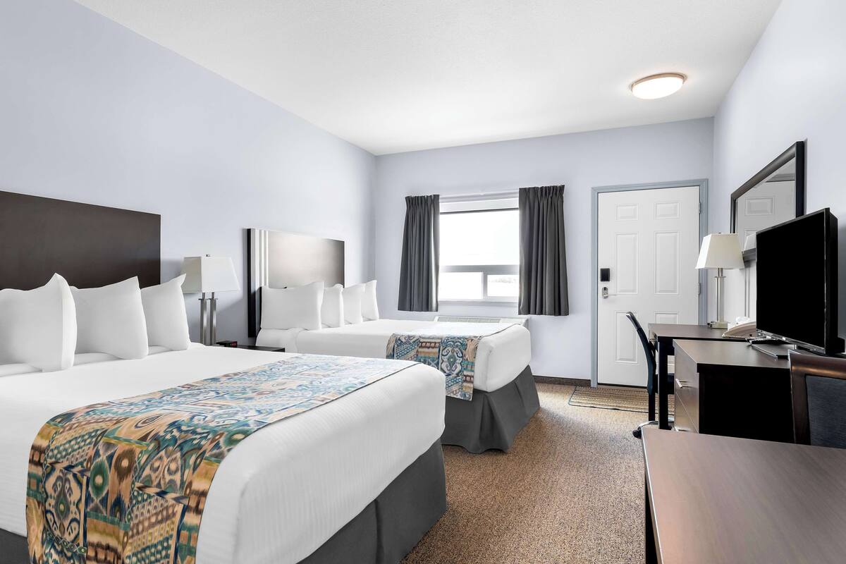 individually furnished, blackout curtains, free wifi, bed sheets