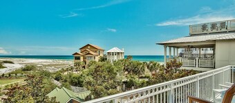 Slainte 6 Bedroom Holiday Home by Five Star Properties