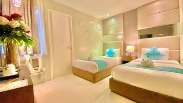 In-room safe, desk, blackout curtains, free WiFi