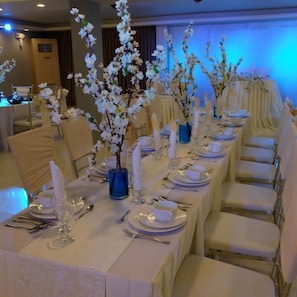 Banquet hall - Hotel Estrella (Tacloban)
