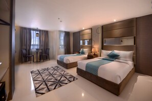 In-room safe, desk, blackout drapes, free WiFi - Hotel Estrella (Tacloban)