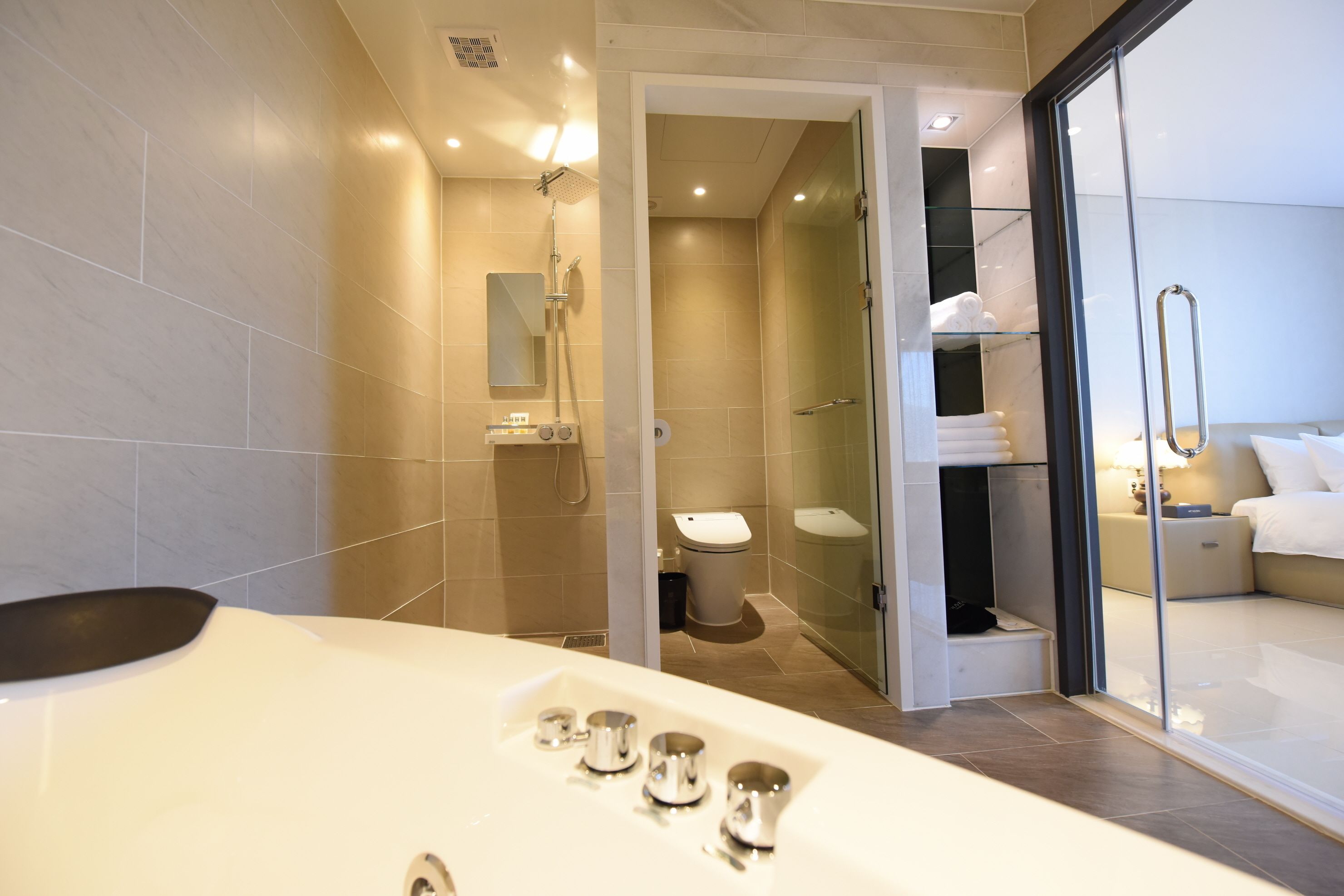 presidential suite | bathroom | shower, designer toiletries, hair dryer, bathrobes