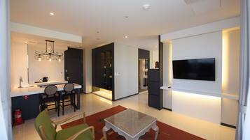 Suite presidencial | Área de sala de estar | Televisión