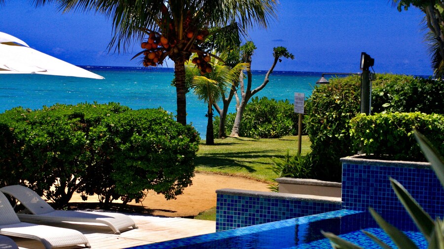 Cap Ouest by Dream Escapes