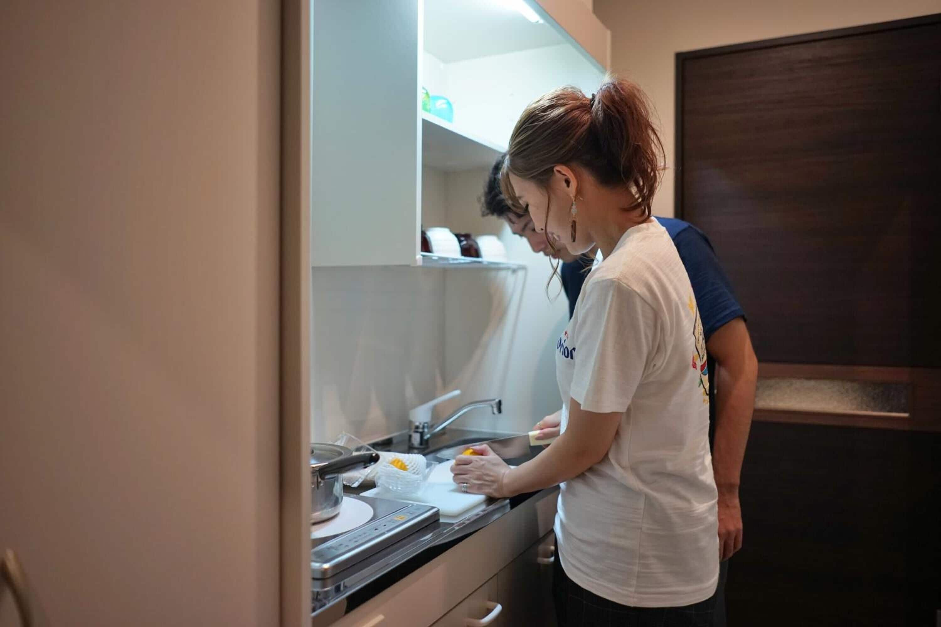 mini-fridge, electric kettle