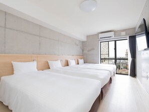 Quad Room in Hotel Building, Non Smoking