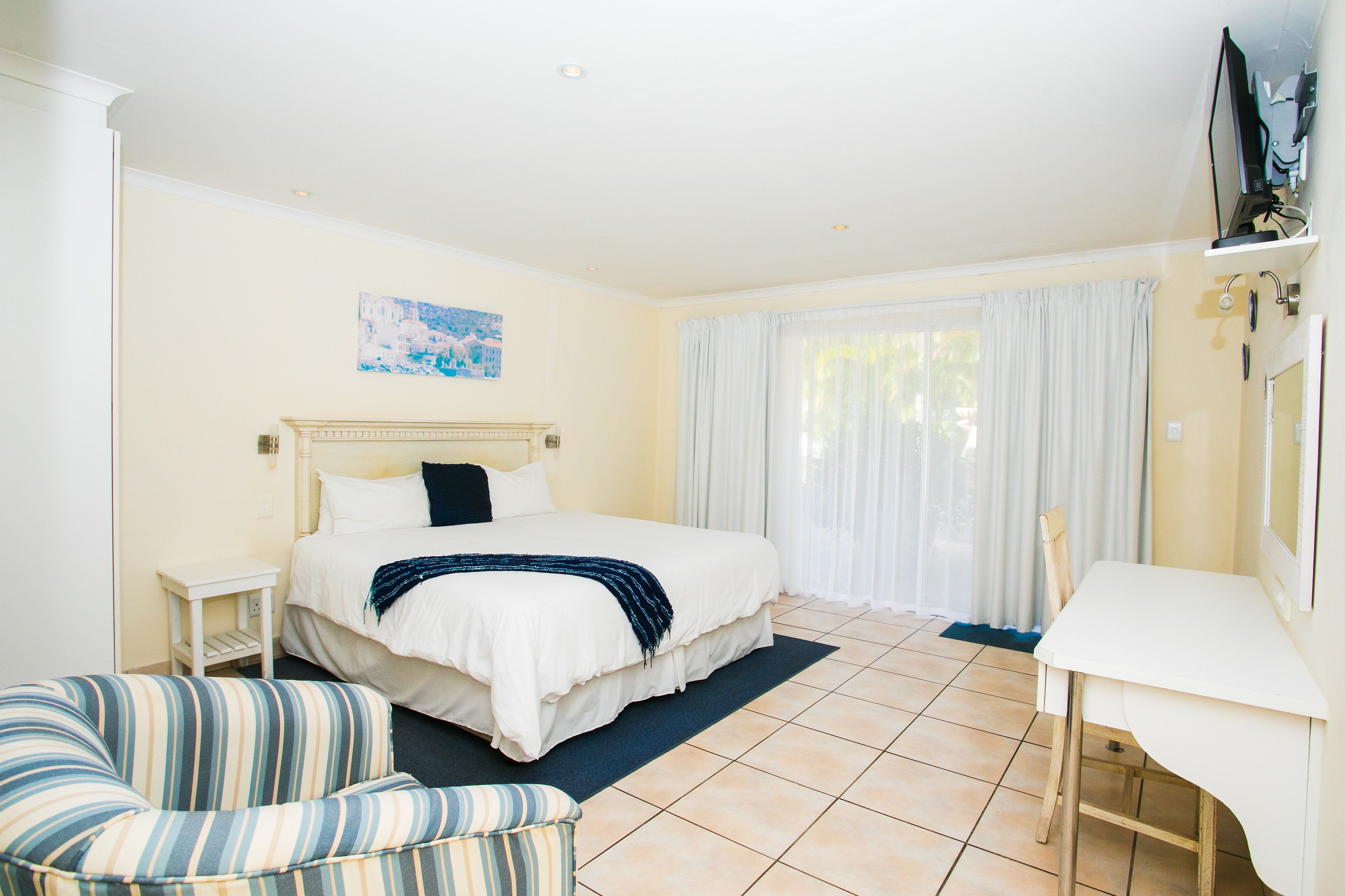 ห้องสแตนดาร์ดดับเบิล | โต๊ะทำงาน, พื้นที่ทำงานแบบใช้แล็ปท็อป, เตารีด/โต๊ะรีดผ้า, Wi-Fi ฟรี