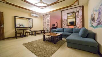 40-inch LED TV with cable channels, TV