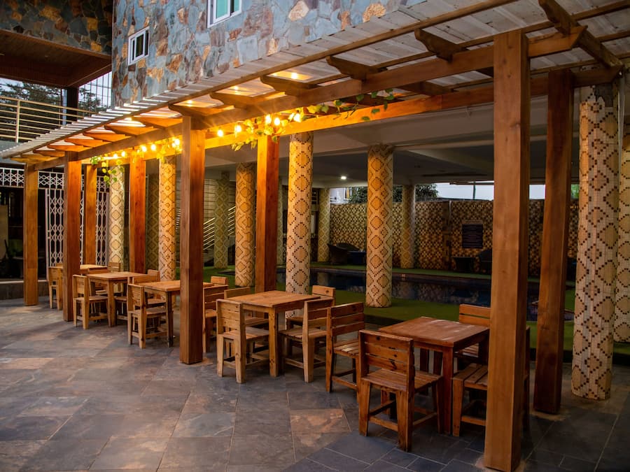 Una piscina cubierta