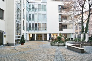 Unclassified image, 2 of 165, button - KrakowForRent Apartments - Main Square (Kraków)