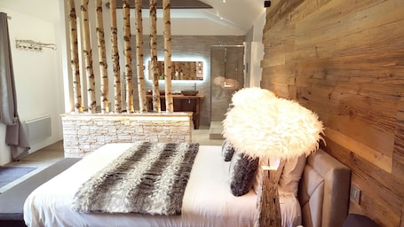 Suíte (Megève) | Roupas de cama premium, individualmente decorados. Les Granges d'Haillancourt